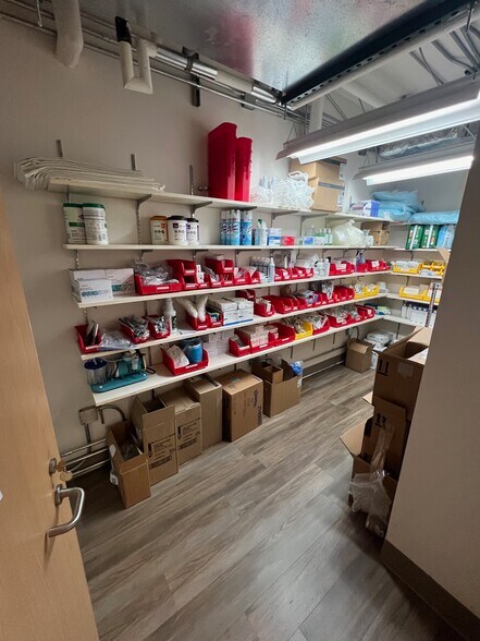 More Photos Of 3320 Old Jefferson Rd, Athens Medical For Sale