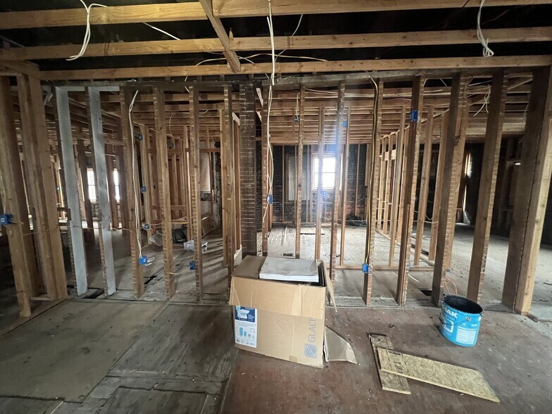 More Photos Of 1012 S 52nd St, Philadelphia Storefront Retail Residential For Sale