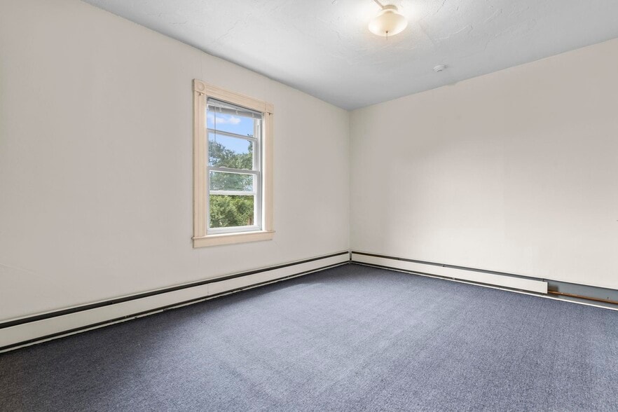 More Photos Of 240-242 Washington St, New Britain Apartments For Sale