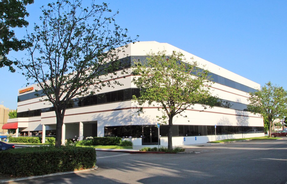 More Photos Of 444 E Huntington Dr, Arcadia Office For Lease