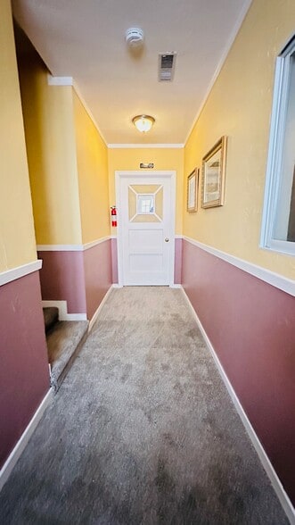 More Photos Of 2809-2815 Macdonald Ave, Richmond Office For Sale