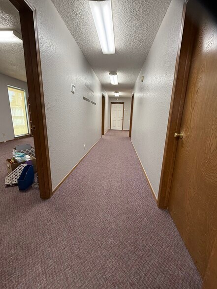 More Photos Of 8801 S Olie Ave, Oklahoma City Office For Lease