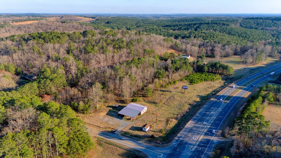 More Photos Of 10 Doyle Rd SE, Lindale Flex For Sale