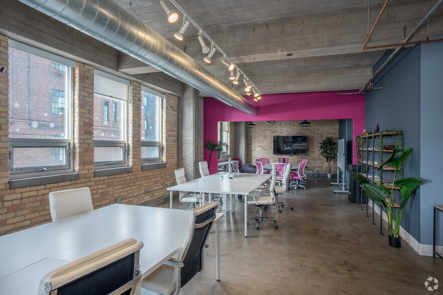 More Photos Of 901 N 3rd St, Minneapolis Loft Creative Space For Lease