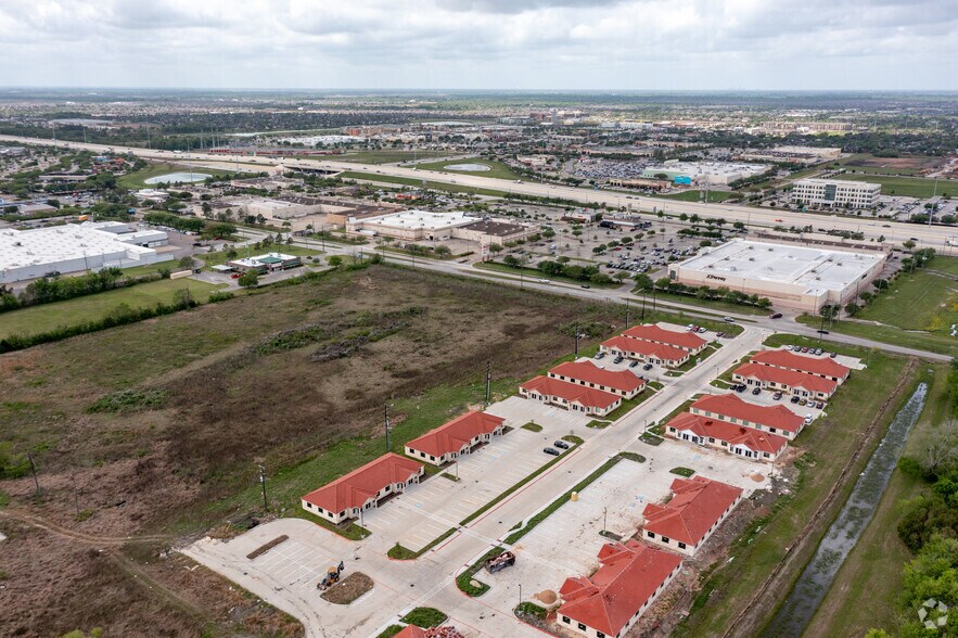 More Photos Of 2743 Smith Ranch Rd, Pearland Medical For Lease