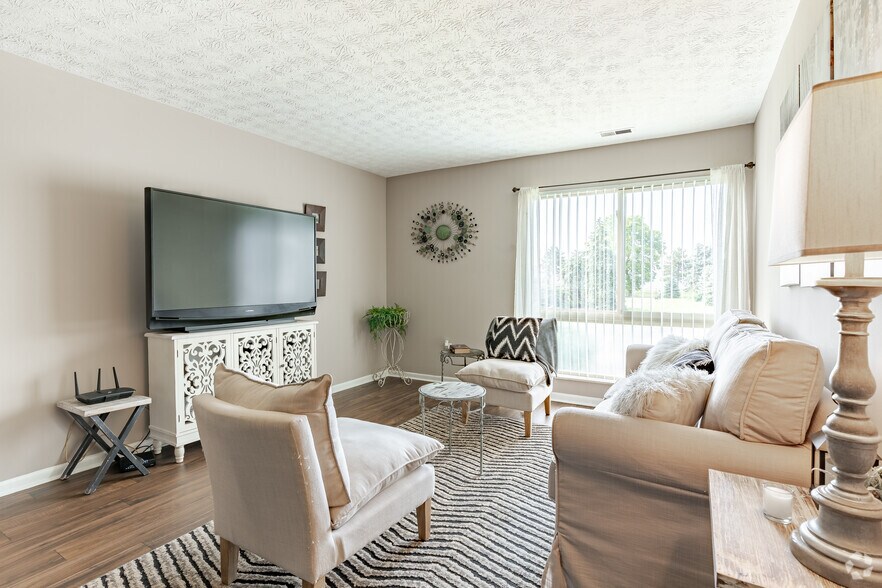 More Photos Of 3691 Windward Way, Columbus Apartments For Sale