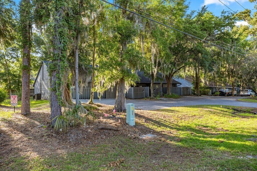 Primary Photo Of 4151 SE 22nd Ave, Ocala Apartments For Sale