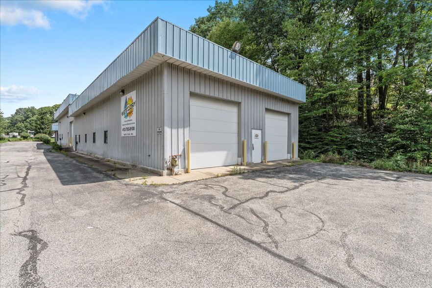 More Photos Of 460-470 Old Frankstown Rd, Monroeville Light Manufacturing For Lease