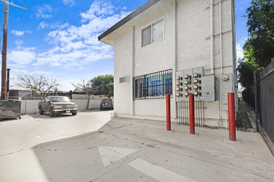 More Photos Of 10028 San Fernando Rd, Pacoima Apartments For Sale