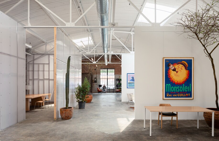 More Photos Of 1125 Providence St, Houston Warehouse For Lease