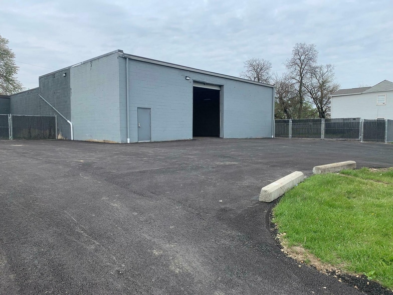 Primary Photo Of 1400 Bliss St, Columbus Warehouse For Lease