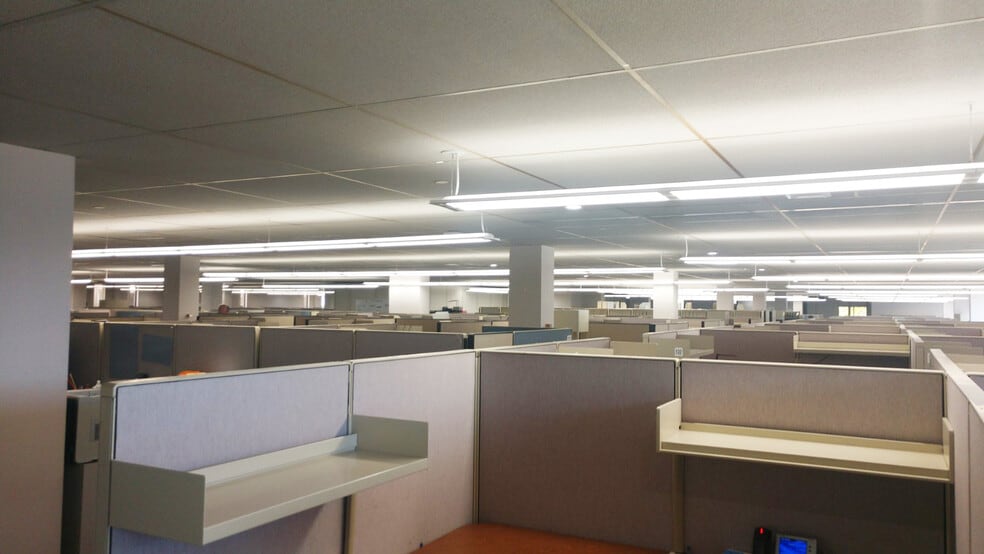 More Photos Of 30 S Main St, Fond Du Lac Office For Sale