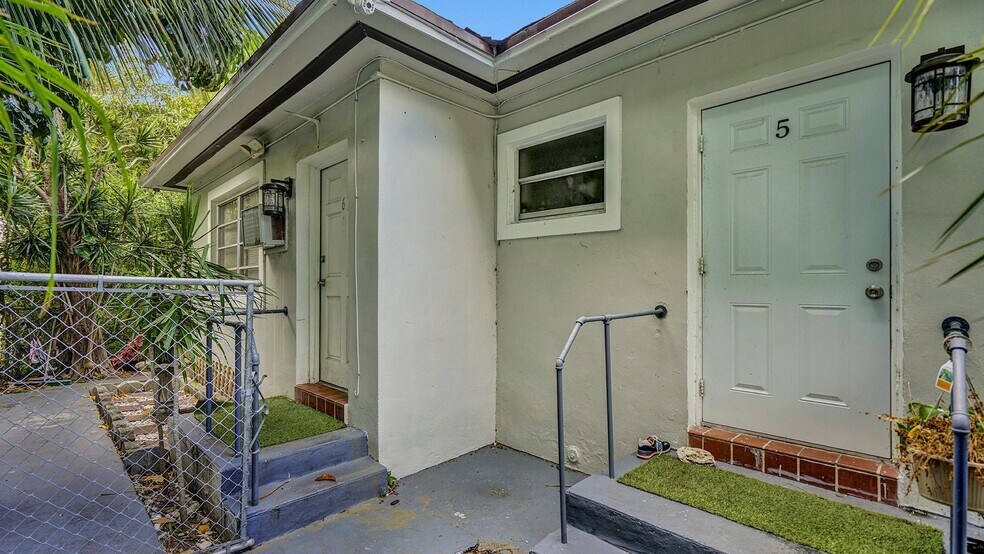 More Photos Of 7630 Byron Ave, Miami Beach Apartments For Sale