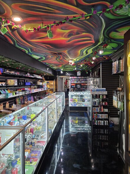 More Photos Of 1203 U St NW, Washington Storefront Retail Residential For Sale