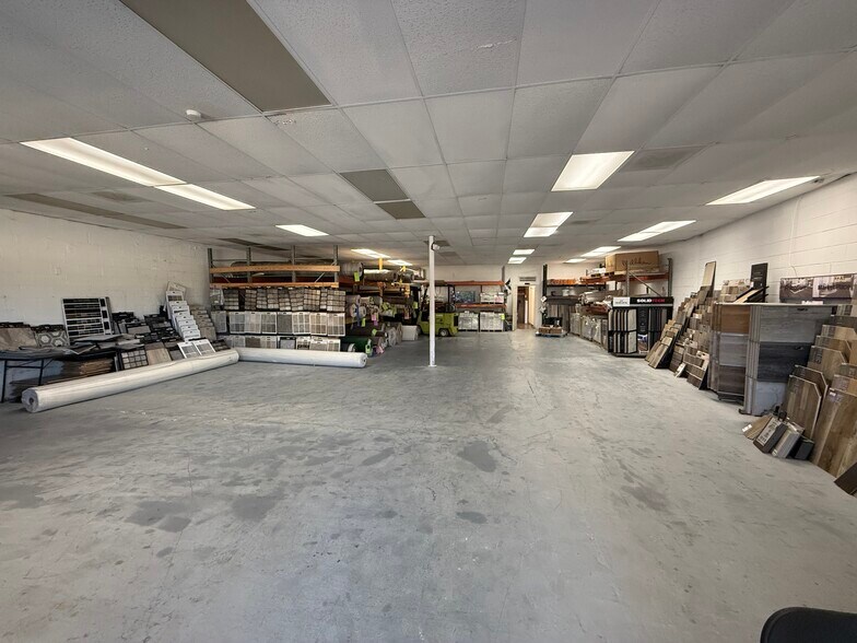 More Photos Of 1590 N Columbia St, Milledgeville Freestanding For Sale