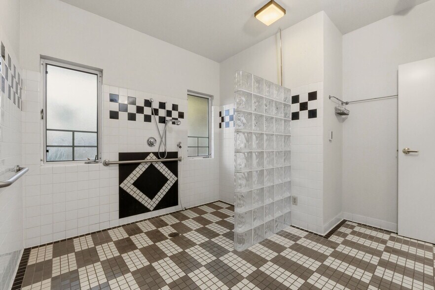 More Photos Of 24954 Cypress Ave, Hayward Multifamily For Sale