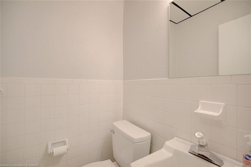 More Photos Of 204-206 W Interlake Blvd, Lake Placid Medical For Sale