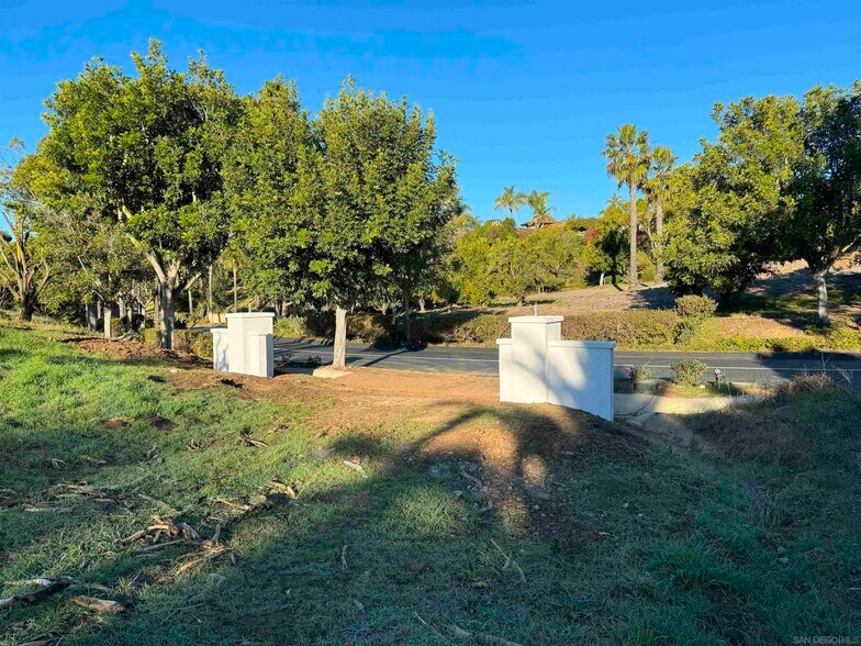 More Photos Of 18186 Querida Sol, Rancho Santa Fe Land For Sale