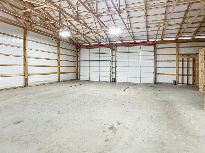 More Photos Of 2056 N 4th St, Terre Haute Warehouse For Sale