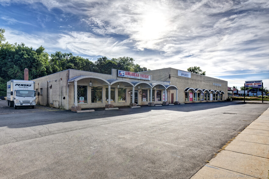 Primary Photo Of 1930 Silas Deane Hwy, Rocky Hill Freestanding For Lease