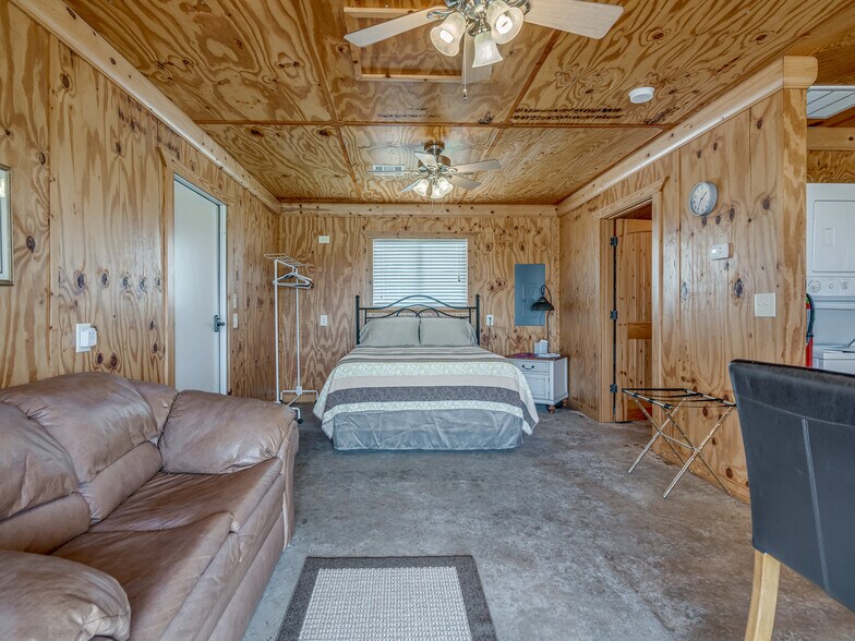 More Photos Of 341070 E 890 Rd, Chandler Lodge Meeting Hall For Sale