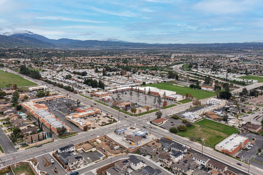 More Photos Of 3644-3694 E Highland Ave, Highland General Retail For Sale