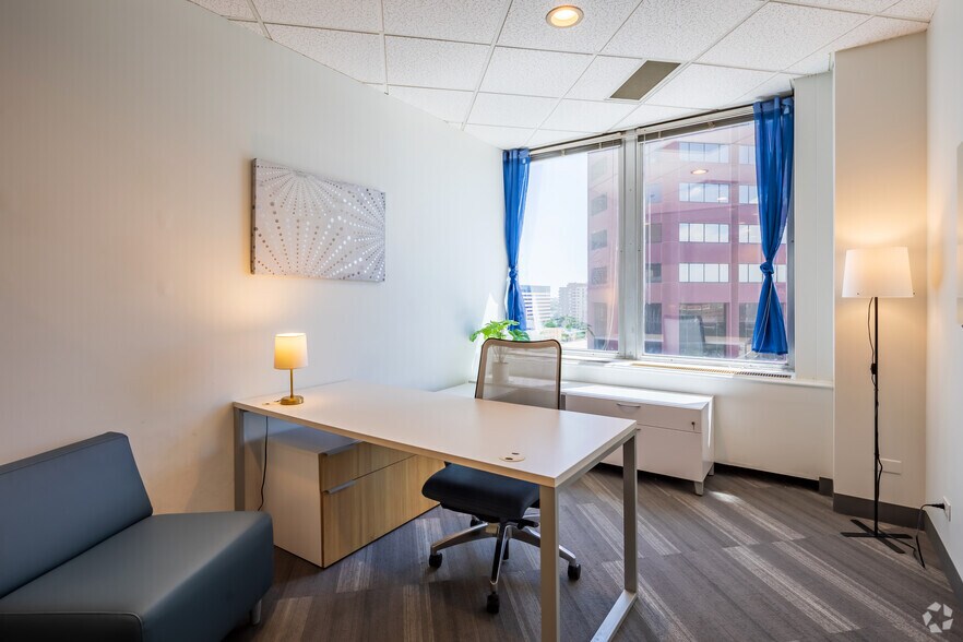 More Photos Of 110 16th St, Denver Coworking Space