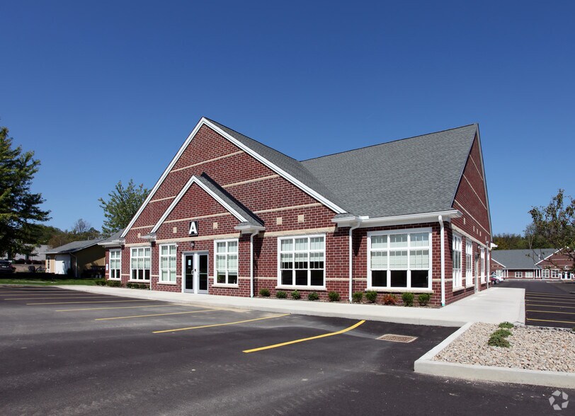 Primary Photo Of 2181 E Aurora Rd, Twinsburg Office For Lease