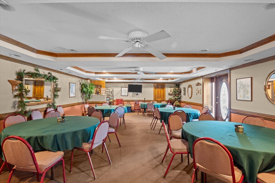 More Photos Of 3044 Deans Bridge Rd, Augusta Restaurant For Sale