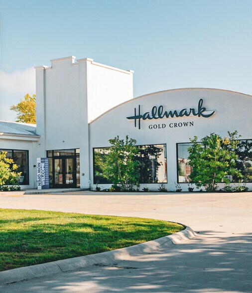 More Photos Of 208 Acme St, Marietta Storefront For Lease