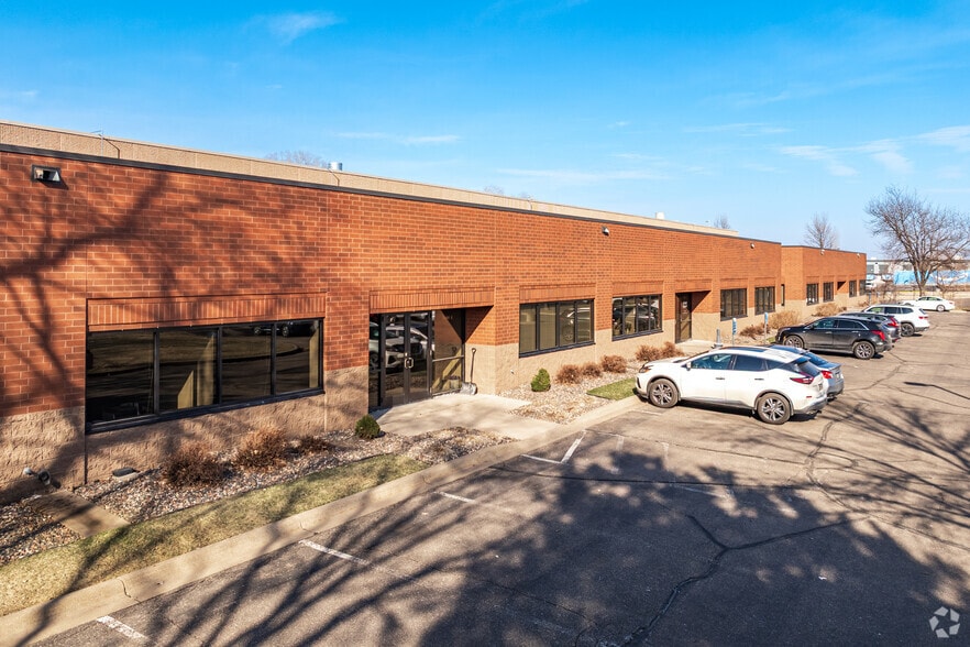 More Photos Of 10900 89th Ave N, Maple Grove Warehouse For Lease