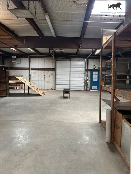 More Photos Of 5929 50th St, Lubbock Service For Lease