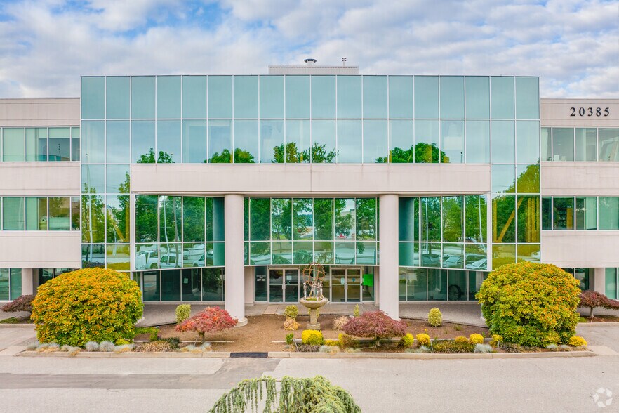 More Photos Of 20385 64th Ave, Langley Twp Office For Lease