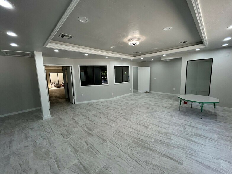 More Photos Of 828 SW 66th St, Oklahoma City Medical For Sale