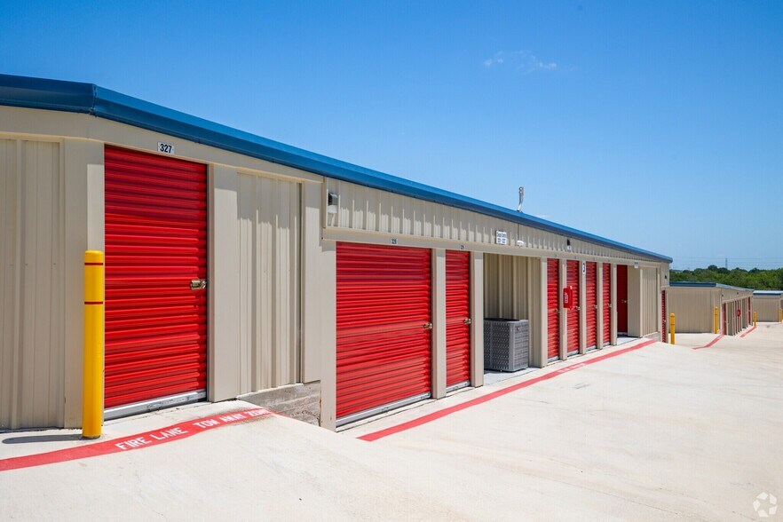 More Photos Of Green Valley Rd @ FM 1103, Cibolo Unknown For Lease