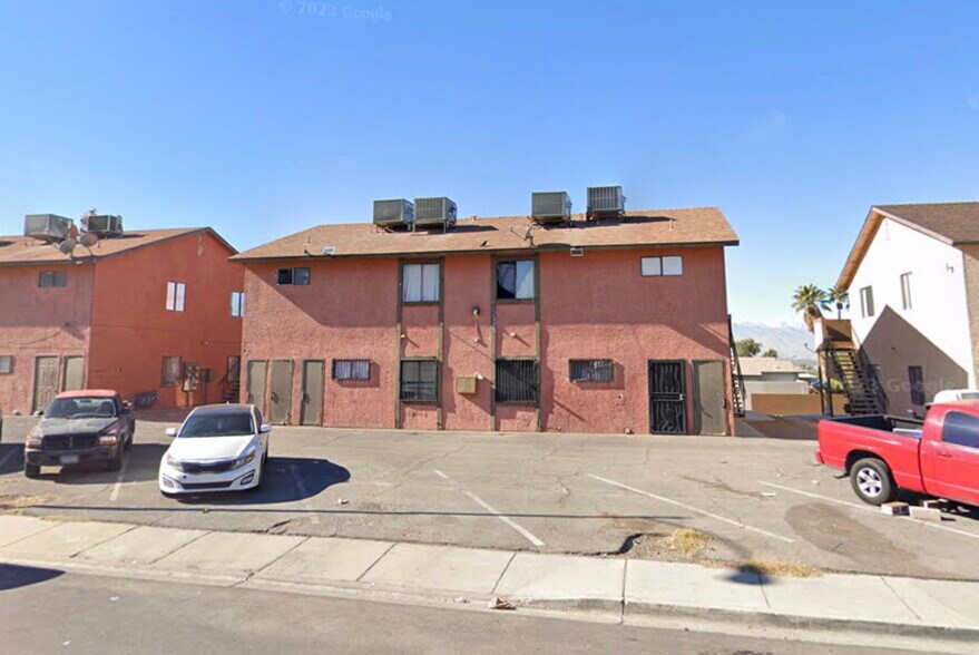 Primary Photo Of 2305 Exeter Dr, Las Vegas Multifamily For Sale