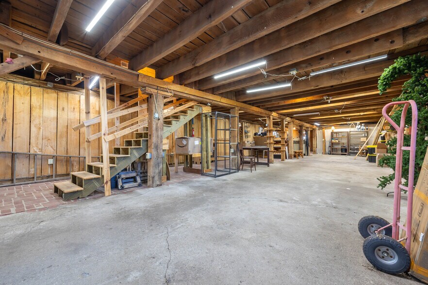 More Photos Of 8724 US Highway 68 N, West Liberty General Retail For Sale