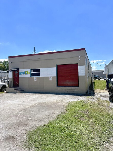 Primary Photo Of 2497 Vassar St, Orlando Warehouse For Lease