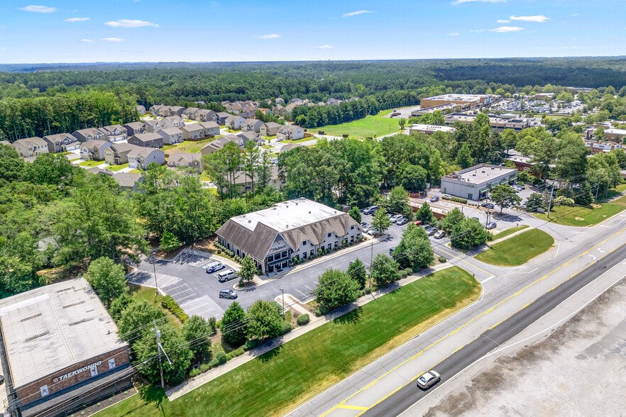 More Photos Of 730 Glynn Street, Fayetteville Medical For Sale