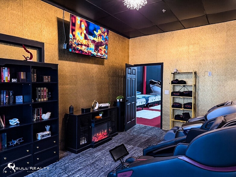 More Photos Of 3382 Highway 5, Douglasville Freestanding For Lease