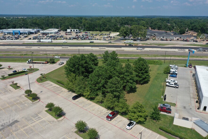 More Photos Of I-45 & Veterans Memorial Pky, Huntsville Land For Lease