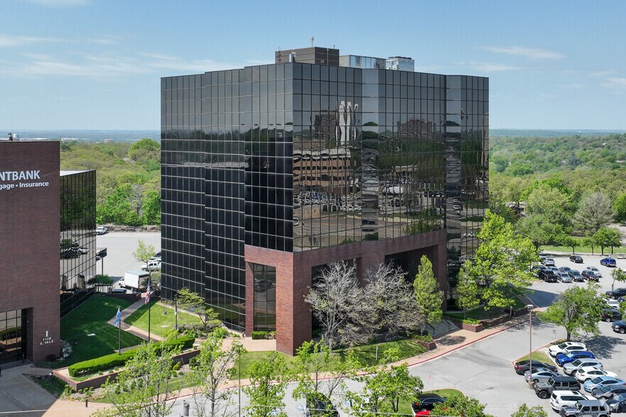Primary Photo Of 7134 S Yale Ave, Tulsa Medical For Lease