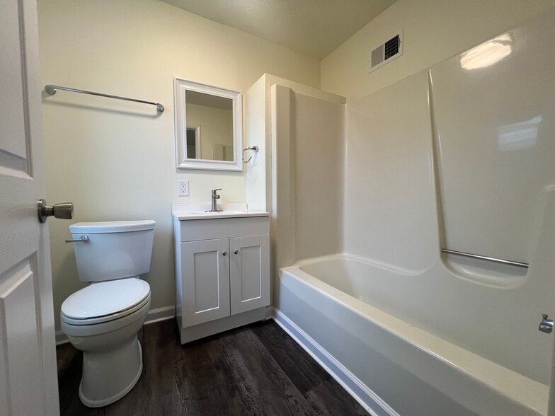 More Photos Of 609 Ann St, Homestead Storefront Retail Residential For Sale