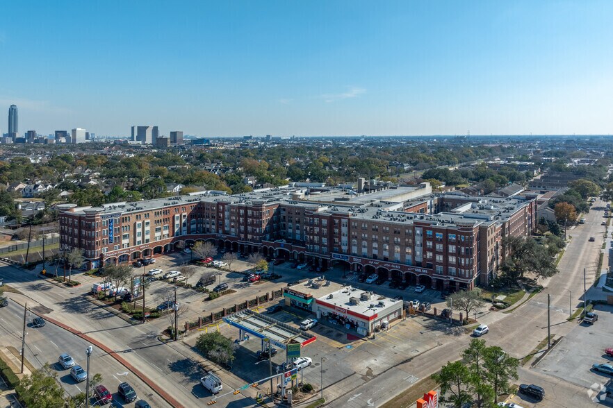 More Photos Of 6363 San Felipe Dr @ Winrock, Houston Storefront Retail Office For Lease