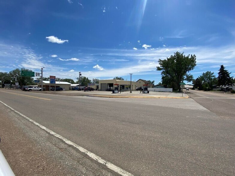 More Photos Of 4 6th St, Culbertson Auto Repair For Sale