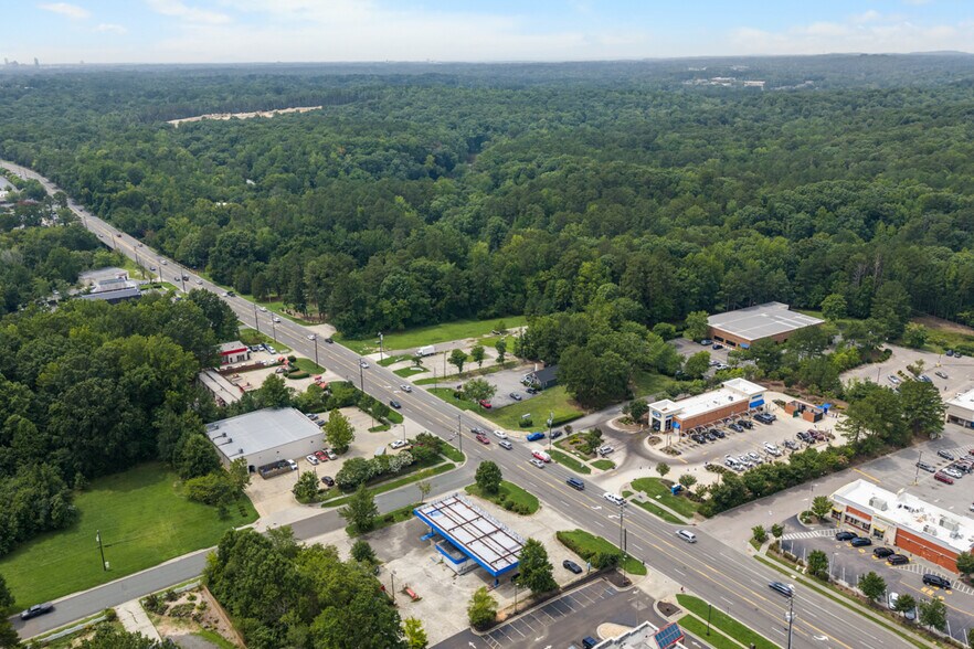 More Photos Of 5265 N Roxboro St, Durham Freestanding For Lease