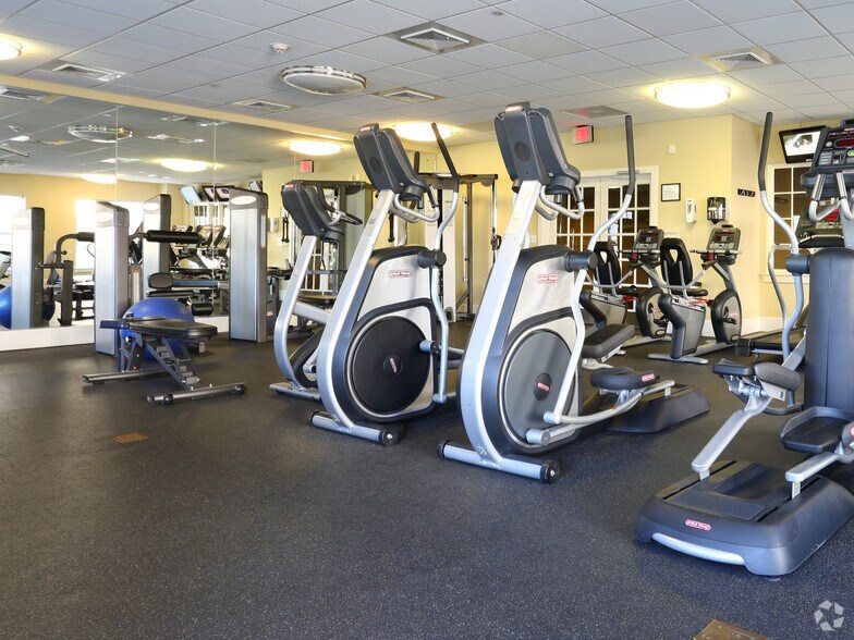 More Photos Of 10000 Town Center Blvd, Voorhees Apartments For Lease