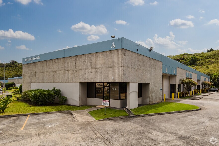 Primary Photo Of 96-1173 Waihona St, Pearl City Warehouse For Lease