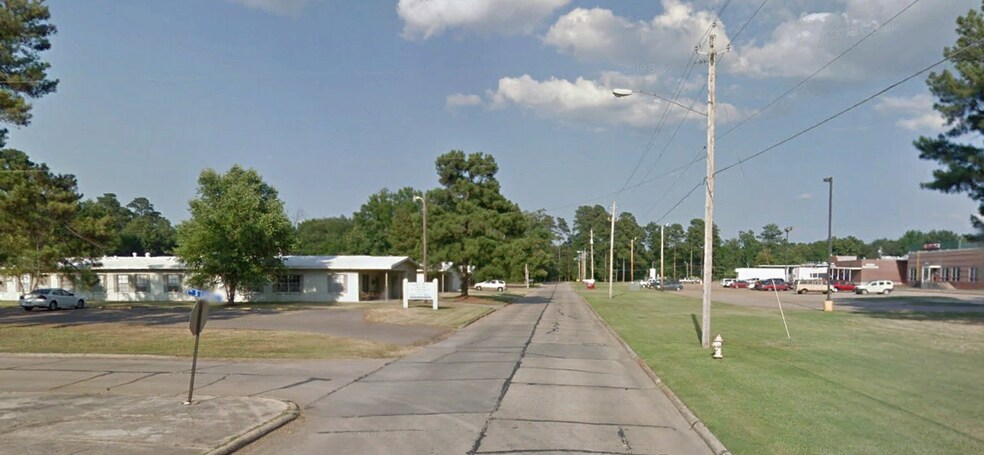 More Photos Of 1901 S Laurel St, Hope Skilled Nursing Facility For Sale