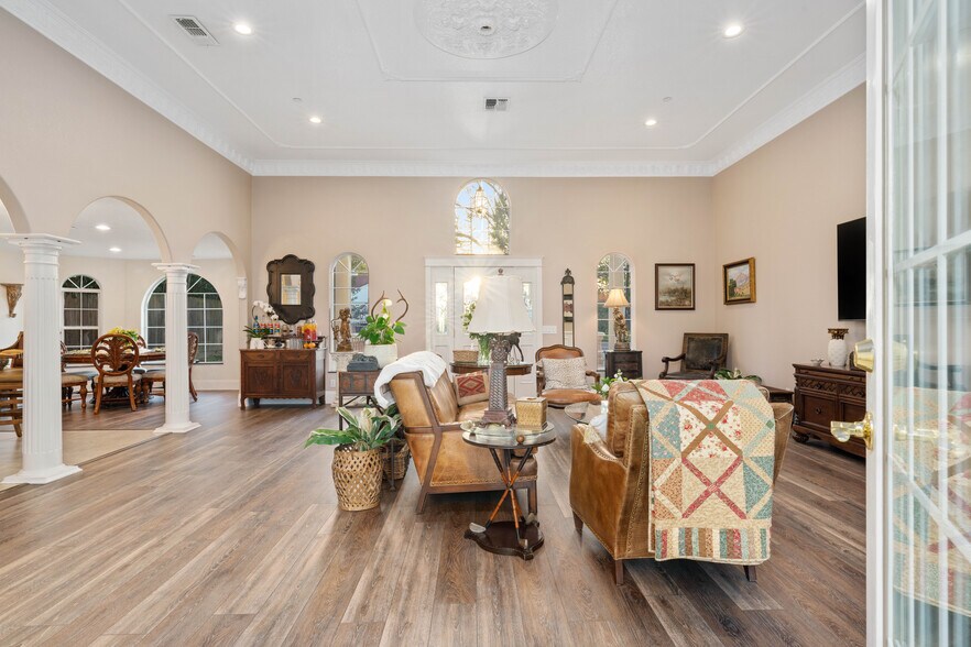More Photos Of 3734 Hollister Ave, Carmichael Assisted Living For Sale